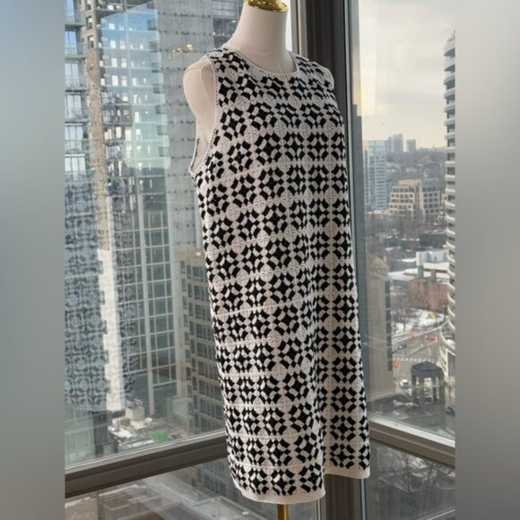 🆕 FARM Rio 🧿 NWOT Patch Crochet Black & White Monochrome Mini Dress - Size XL - Picture 4 of 15